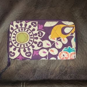 VERA BRADLEY WALLET PURPLE